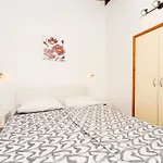 1 Bdr App With Sea View,pets Welcome,64 公寓