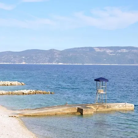 Apartman 1 Bdr App With Sea View,pets Welcome,64