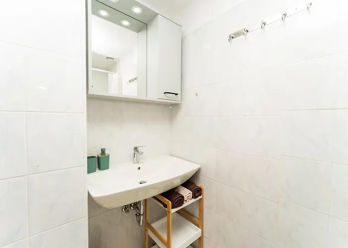 아파트 1 Bdr App With Sea View,pets Welcome,64 라벡